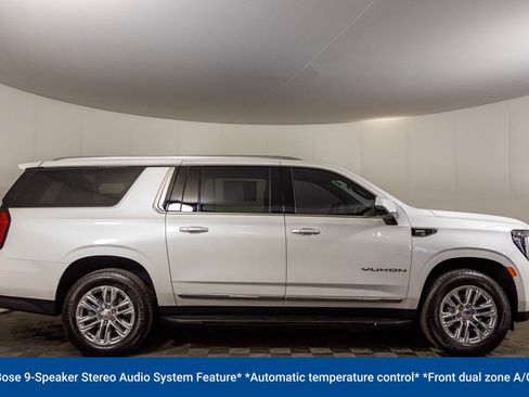 Used 2024 GMC Yukon XL SLT w/ SLT Luxury Package AWD/4WD image 20