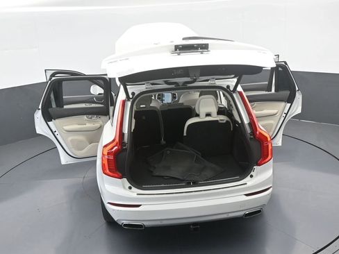 Used 2020 Volvo XC90 T5 Momentum w/ Protection Package Premier image 68