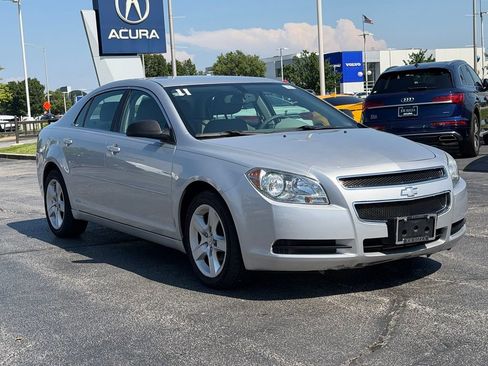 Used 2011 Chevrolet Malibu LS FWD image 7