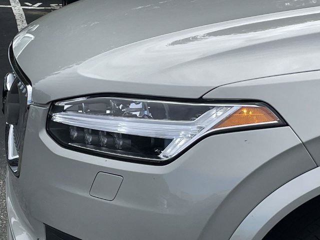 Used 2022 Volvo XC90 T8 Inscription w/ Advanced Package AWD/4WD image 7