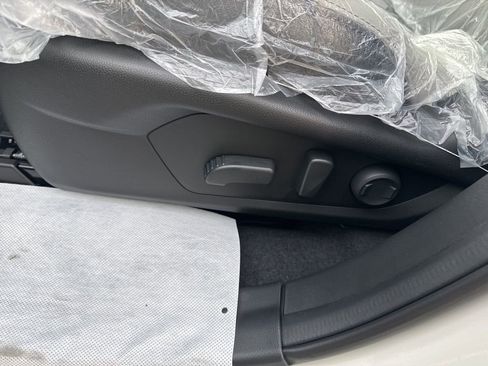 New 2025 Subaru Forester Limited image 10