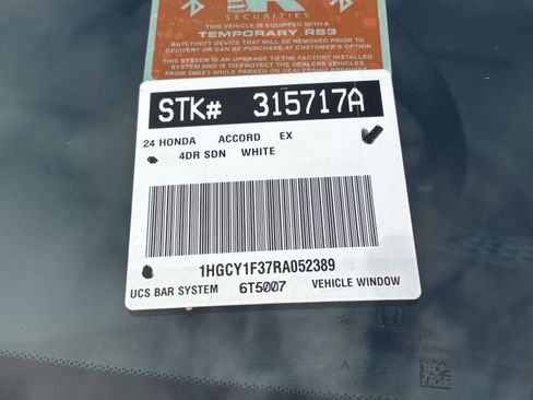 Used 2024 Honda Accord EX image 31