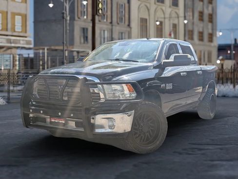 Used 2018 RAM 1500 Big Horn AWD/4WD image 3