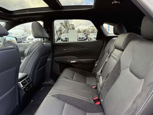 Used 2024 Lexus RX 500h F Sport image 18