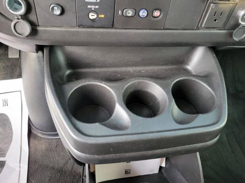Used 2016 Chevrolet Express 2500 LS image 26