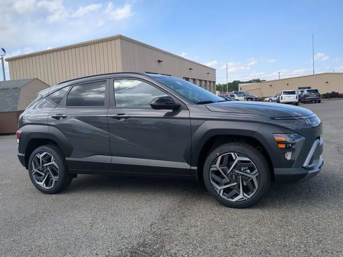 New 2026 Hyundai Kona SEL Premium AWD/4WD image 2