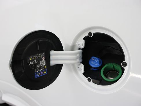 Used 2024 RAM 3500 Big Horn w/ Sport Appearance Package image 36