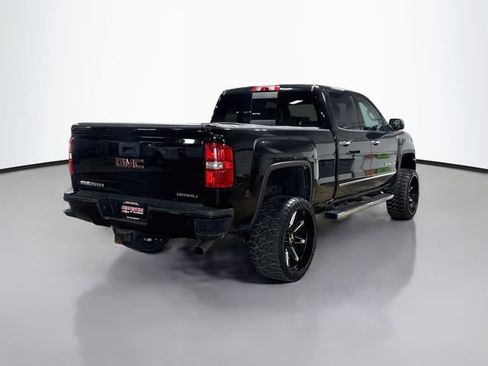 Used 2019 GMC Sierra 2500 Denali AWD/4WD image 6