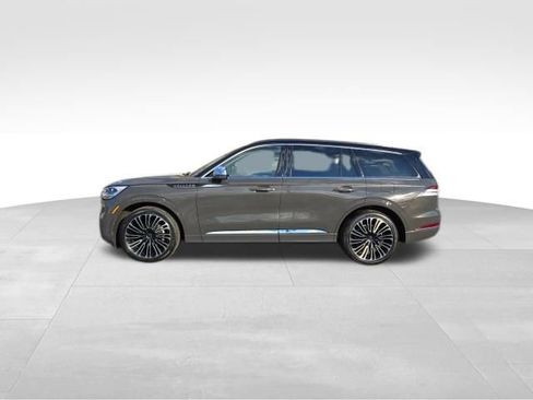 Used 2020 Lincoln Aviator Black Label image 4