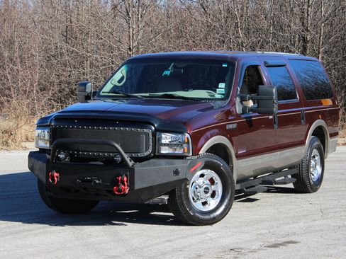 Used 2000 Ford Excursion Limited image 2