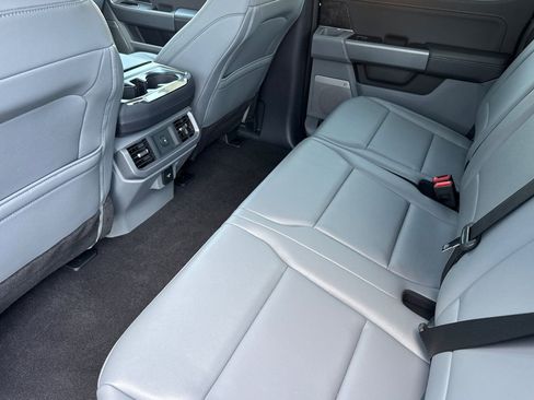 New 2025 Ford F150 Lightning Flash AWD/4WD image 11