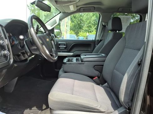 Used 2018 Chevrolet Silverado 1500 LT w/ All Star Edition AWD/4WD image 12