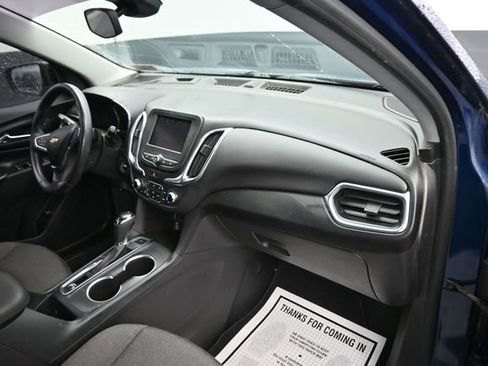 Used 2020 Chevrolet Equinox LT AWD/4WD image 9