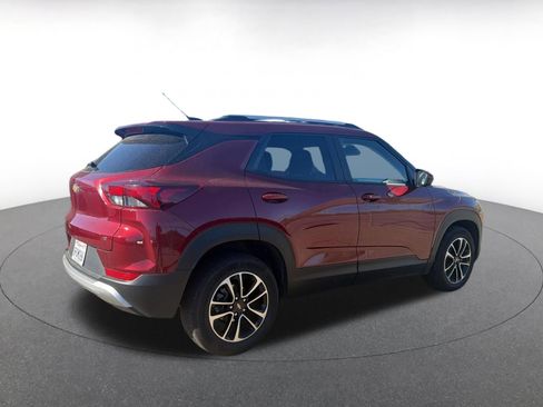 Used 2025 Chevrolet TrailBlazer LT image 5