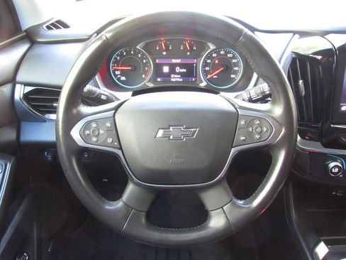 Used 2020 Chevrolet Traverse RS AWD/4WD image 27