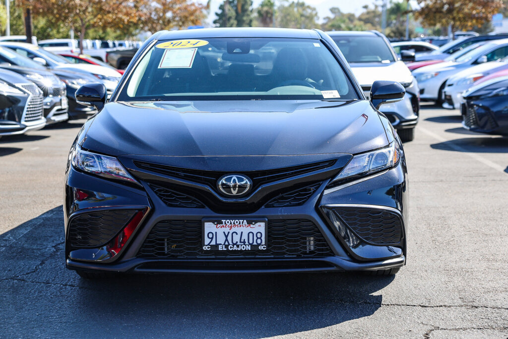 Certified 2024 Toyota Camry SE FWD image 16
