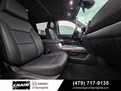 Used 2025 Chevrolet Silverado 1500 LTZ AWD/4WD image 29