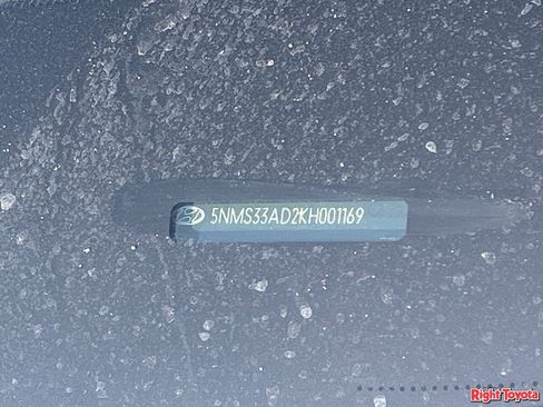 Used 2019 Hyundai Santa Fe SEL FWD image 11