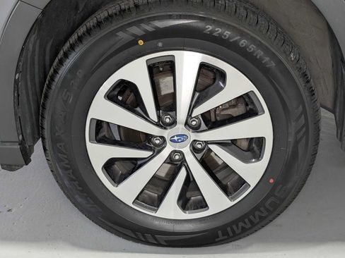 Used 2021 Subaru Outback Premium w/ Popular Package #1 AWD/4WD image 3