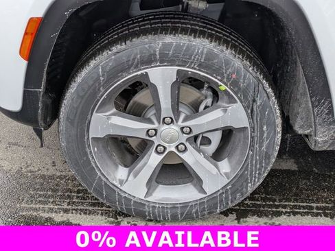 New 2026 Jeep Grand Cherokee Limited image 31