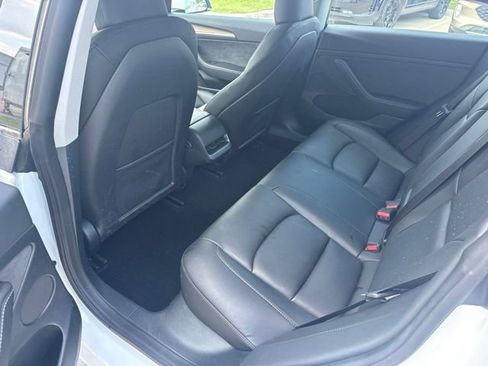 Used 2023 Tesla Model 3 Standard Range RWD image 7