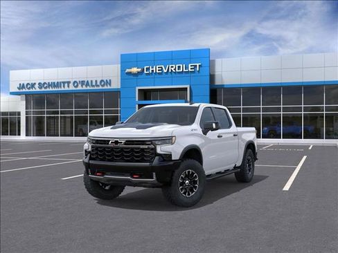 New 2026 Chevrolet Silverado 1500 ZR2 AWD/4WD image 8