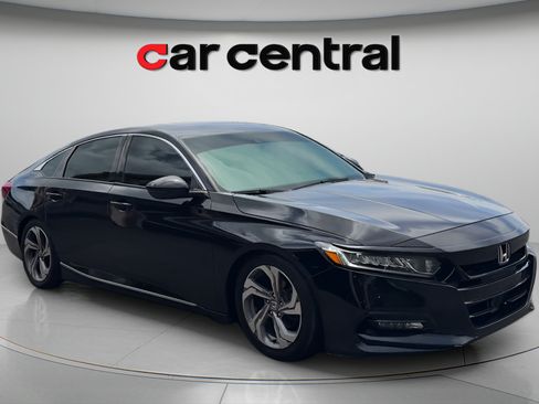 Used 2018 Honda Accord EX-L image 7