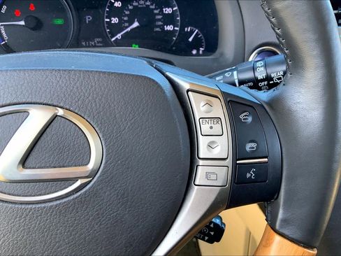 Used 2015 Lexus RX 450h AWD image 24