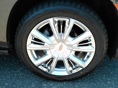 Certified 2021 Chevrolet Suburban High Country AWD/4WD image 39