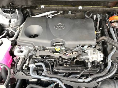 Used 2024 Toyota RAV4 XLE w/ Convenience Package AWD/4WD image 27