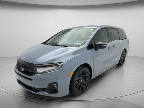 Used 2025 Honda Odyssey Sport-L image 3
