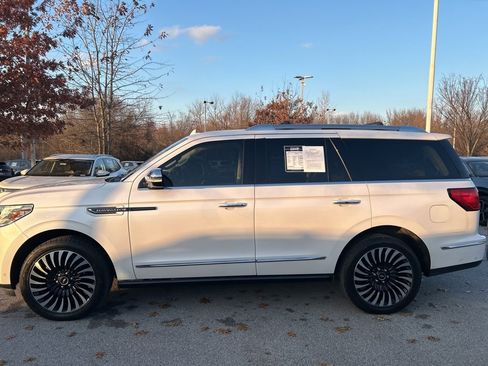 Used 2018 Lincoln Navigator Black Label w/ Cargo Package image 6