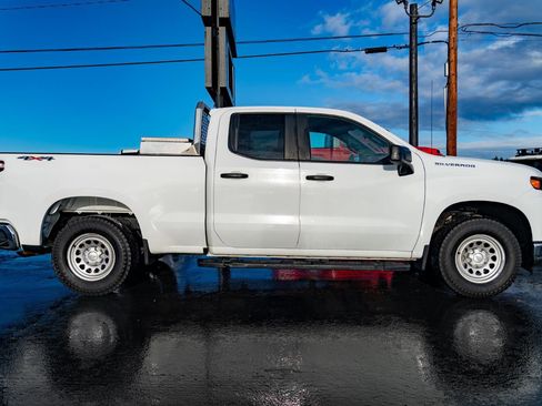 Used 2020 Chevrolet Silverado 1500 W/T w/ WT Value Package image 8
