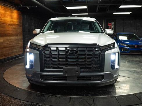 Used 2024 Hyundai Palisade SE image 4