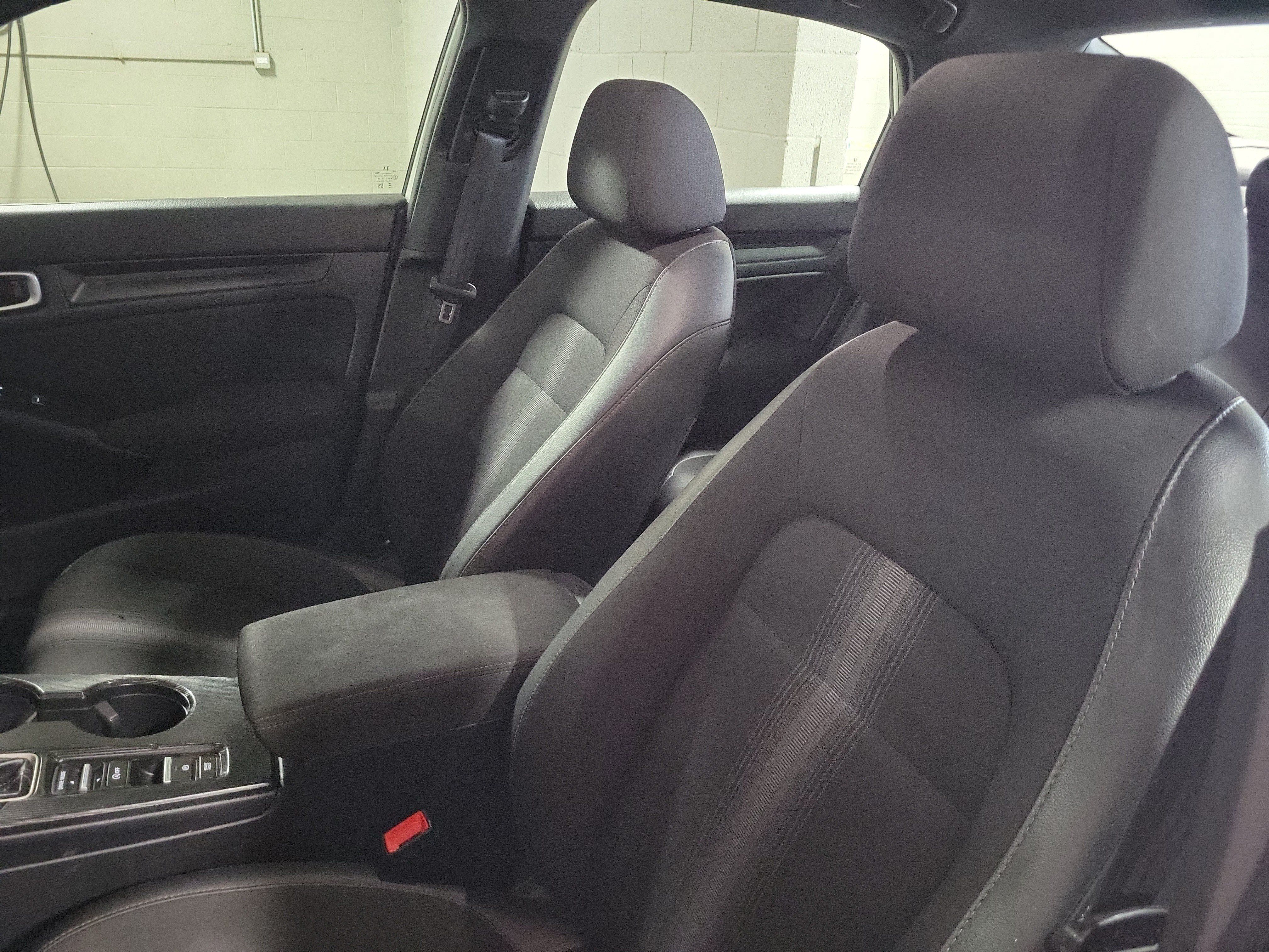 Used 2024 Honda Civic Sport image 16