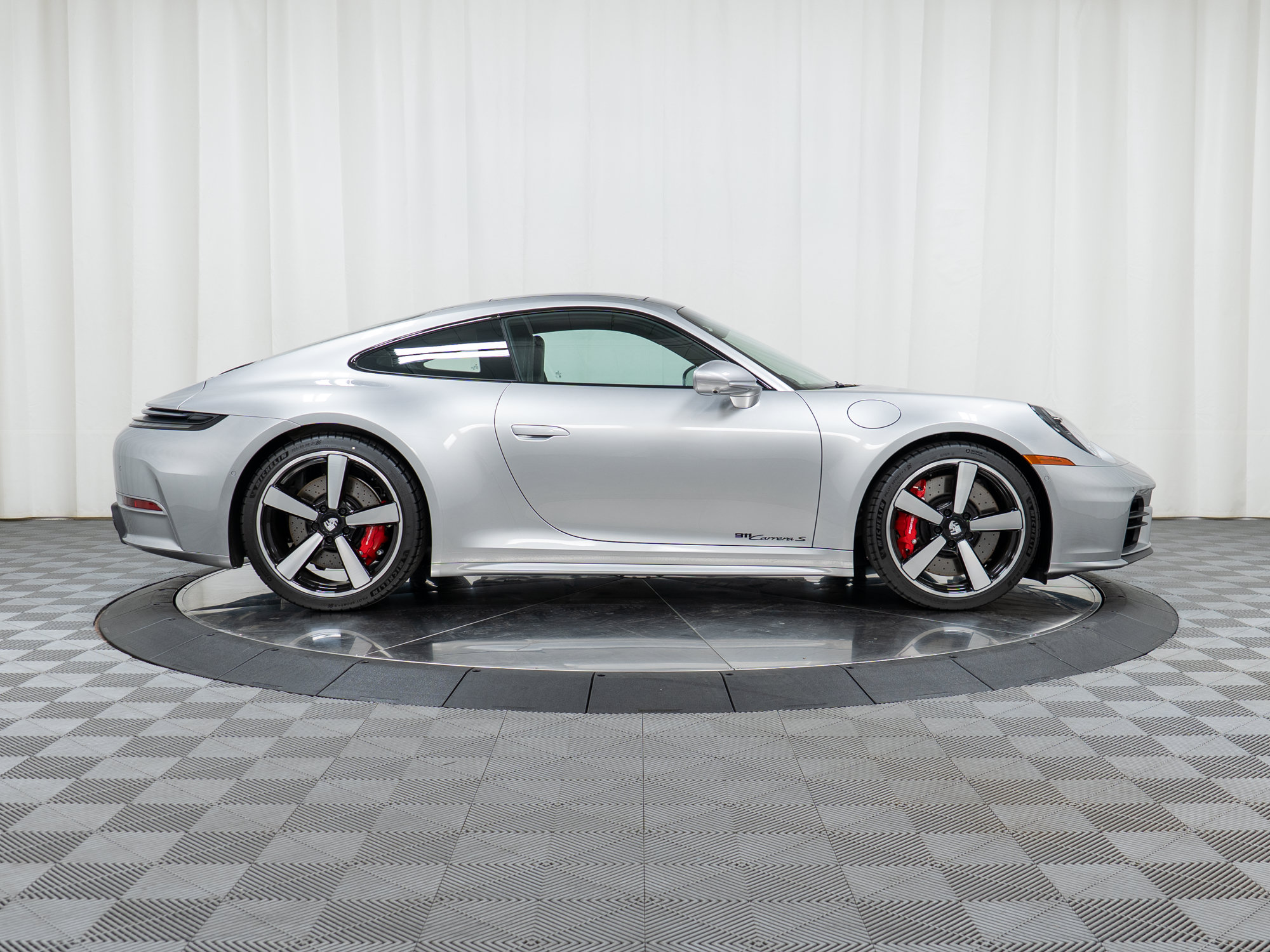 New 2026 Porsche 911 Carrera S RWD image 8