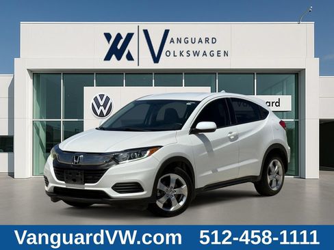 Used 2019 Honda HR-V LX image 1