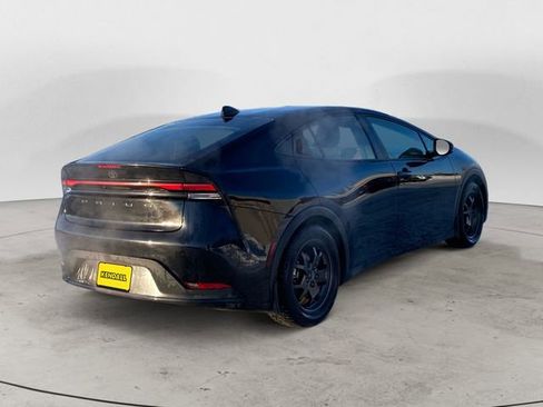 Used 2026 Toyota Prius LE image 5