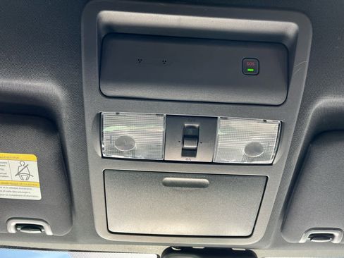 Used 2024 Nissan Frontier PRO-4X w/ Off-Road Protection Package image 19