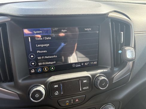 Used 2022 GMC Terrain AT4 w/ Infotainment Package II image 12