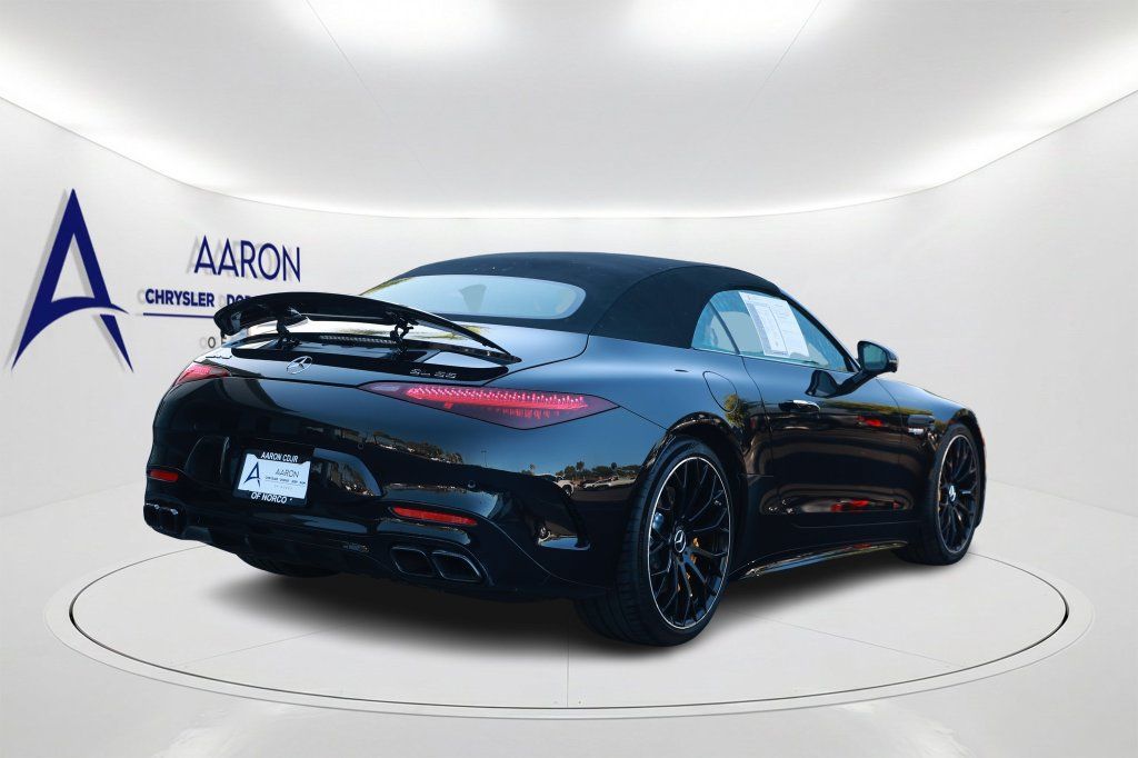 Used 2022 Mercedes-Benz SL 55 AMG 4MATIC image 4