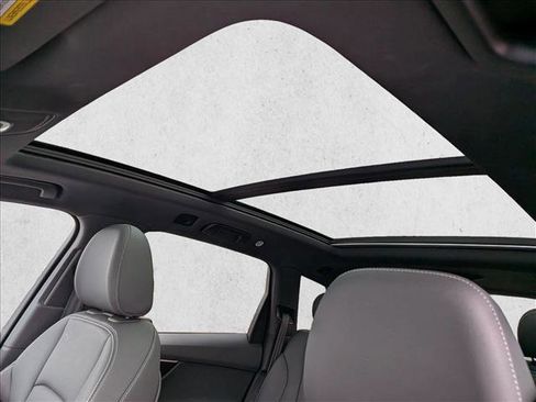 Used 2025 Audi Q7 2.0T Premium w/ Convenience Plus Package image 16