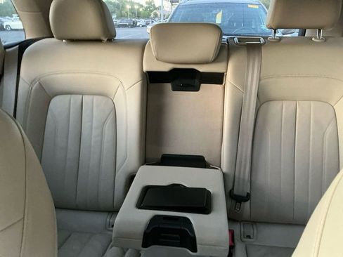 Used 2018 Audi Q5 2.0T Premium Plus w/ Premium Plus Package image 8