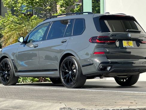 Used 2024 BMW X7 xDrive40i w/ M Sport Package image 5