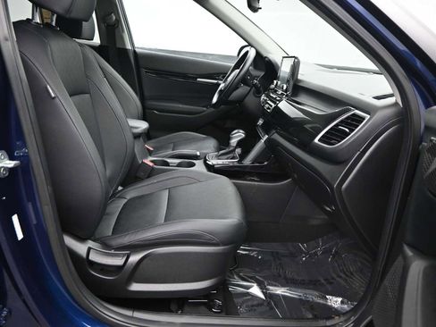 Used 2021 Kia Seltos EX image 12
