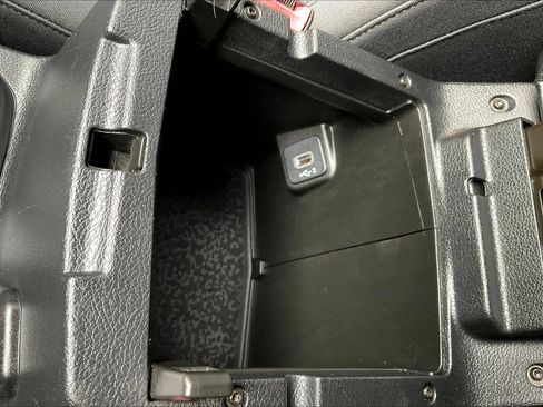 Used 2018 Jeep Wrangler Unlimited Sport S AWD/4WD image 18