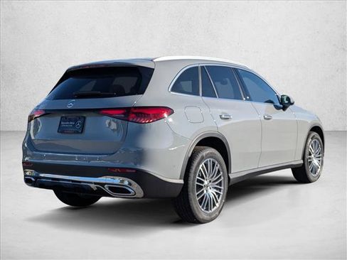 New 2026 Mercedes-Benz GLC 300 image 2