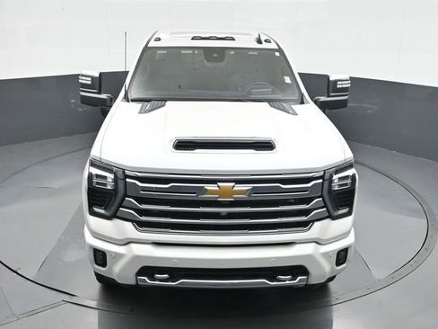 Used 2024 Chevrolet Silverado 3500 High Country w/ High Country Premium Package image 25