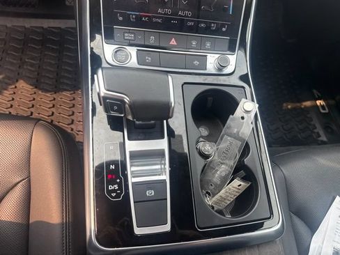 Used 2023 Audi Q7 3.0T Premium Plus AWD/4WD image 15