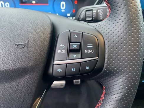 Used 2023 Ford Escape ST-Line Select w/ Tech Pack #2 image 17